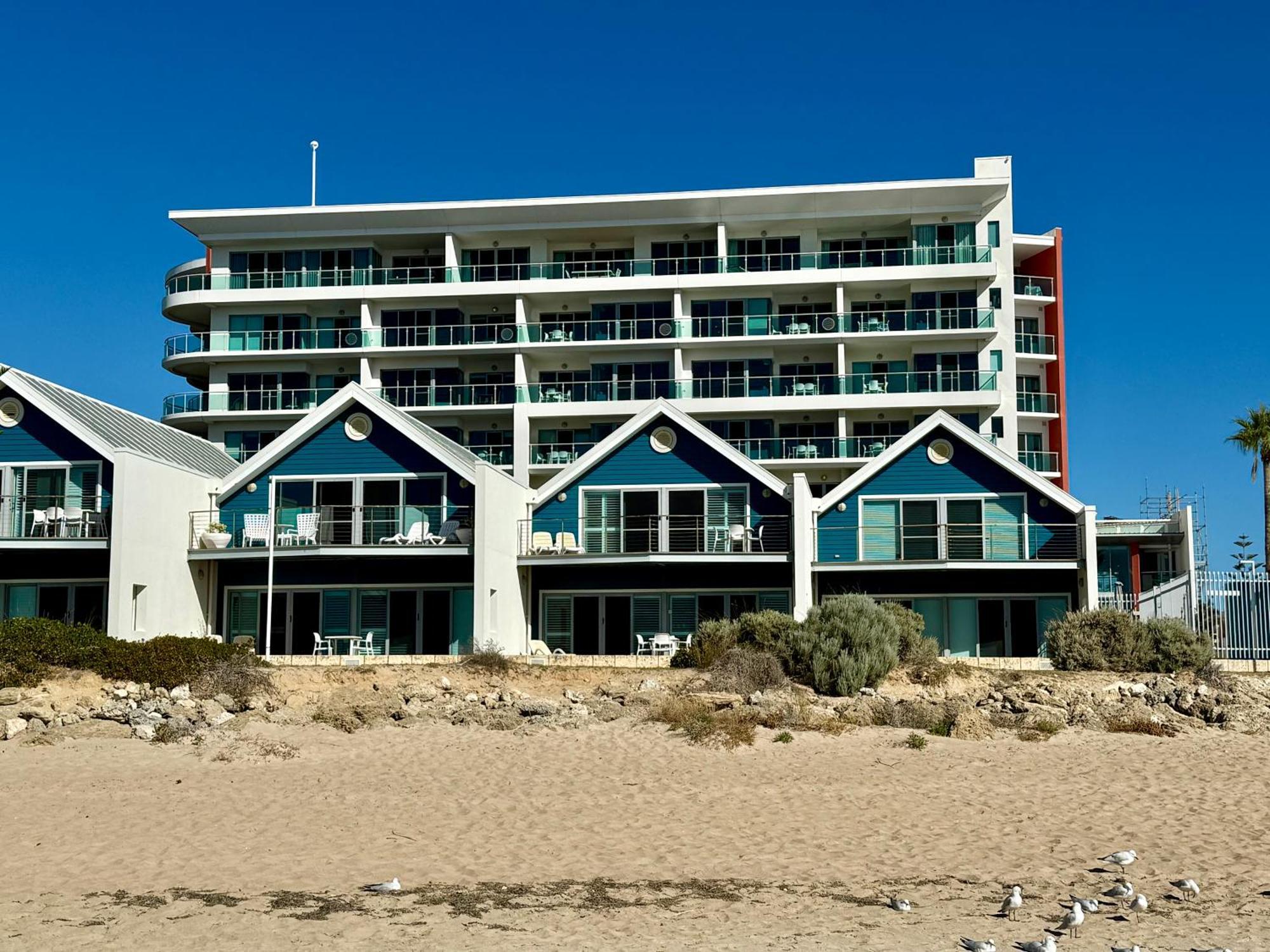 Tempel By The Sea Mandurah Exterior photo
